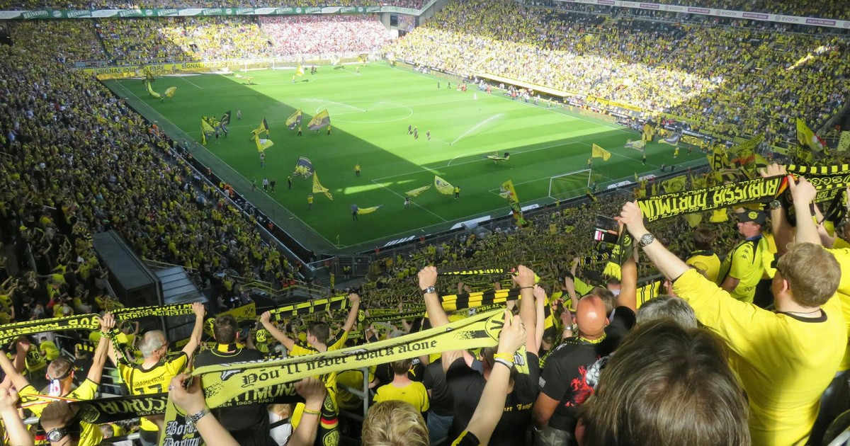 Elliot Anderson’s Premier League Rise: From Bristol Rovers Pranks to England World Cup Starter